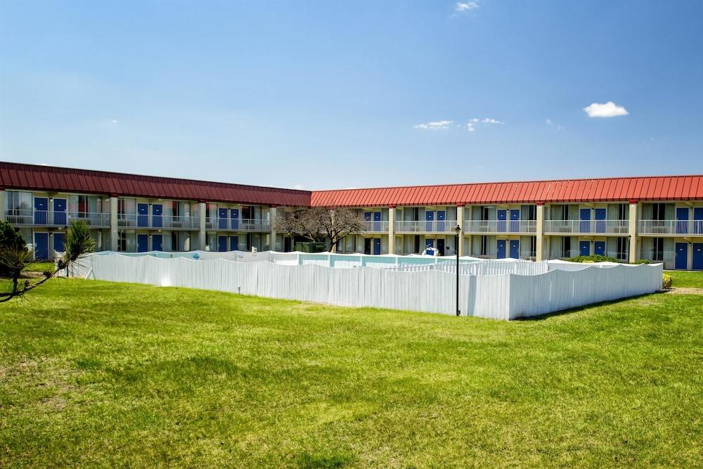 6-mount Jackson, Va - Shenandoah Hotel 2*